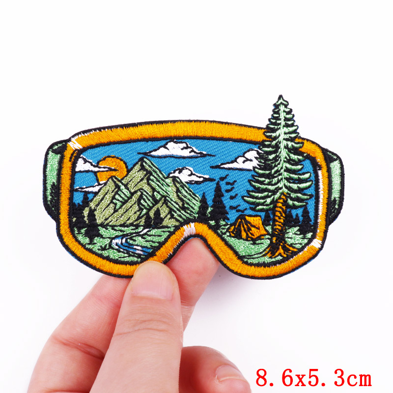 Patch Ricamate da Cucire o Ter - Outdoor Adventure Outfit recensione e prezzo